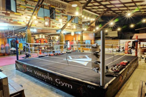  Sor Vorapin Muay Thai Home  Бангкок